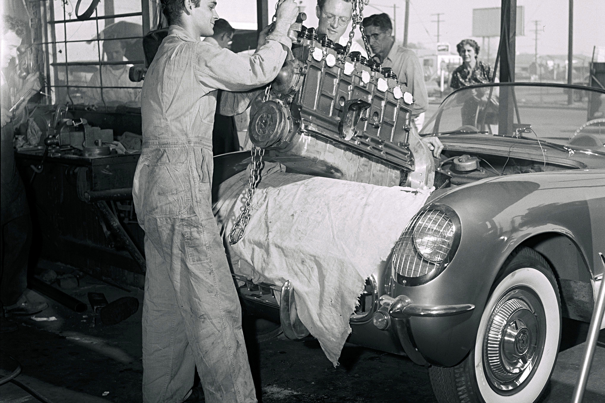 Vintage Corvette Tech: Swapping the Powerglide for a Ford 3-Speed Manual Transmission