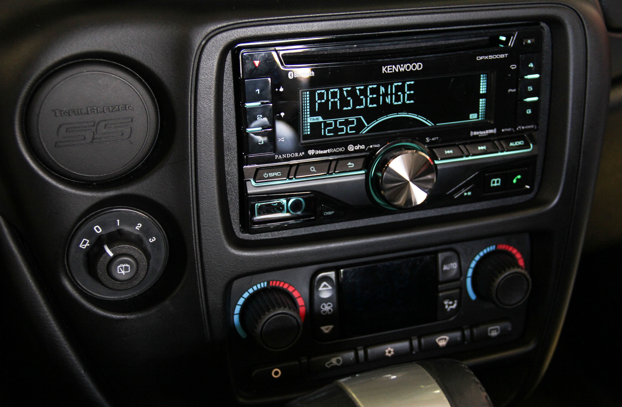 How To Install An Aftermarket Radio In A Trailblazer Ss 2008 Chevrolet Trailblazer Ss Radio Install 23