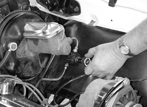 Install A Brake Proportioning Valve Tech Article Chevy