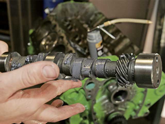 Small Block Chevy Build - Swingin' On A Shoestring Budget ... Small Block Chevy Build - Swingin' On A Shoestring Budget ...