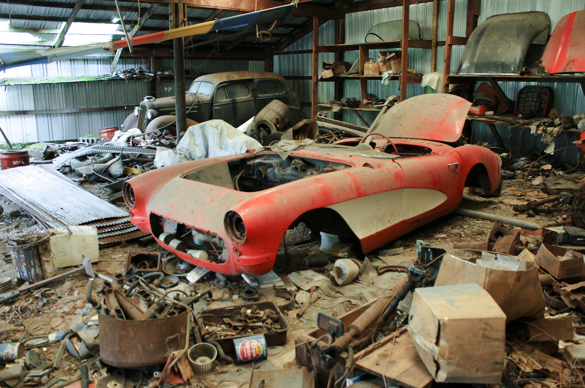 Une trouvaille 1957-corvette-rare-finds-01-2